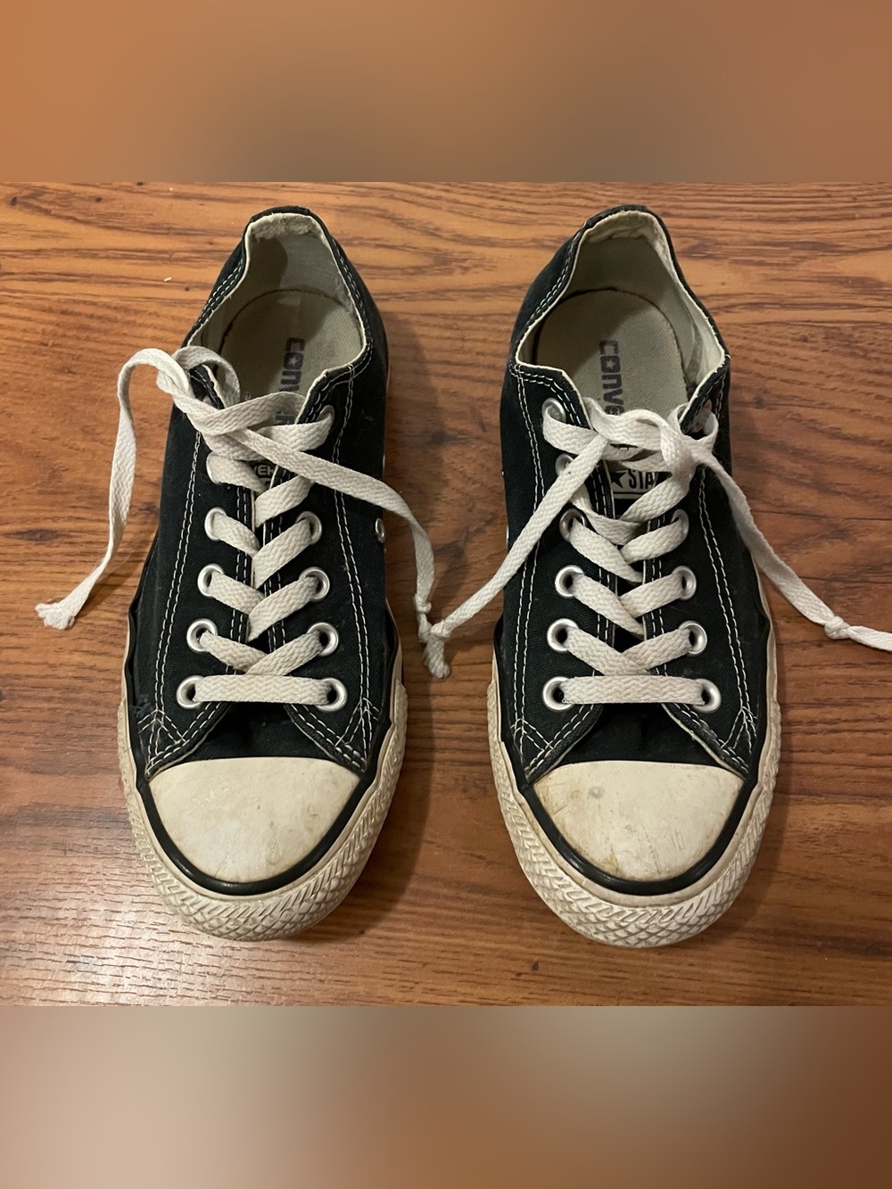Converse All Stars Dark Green Classic Low Top Sneakers  size 7